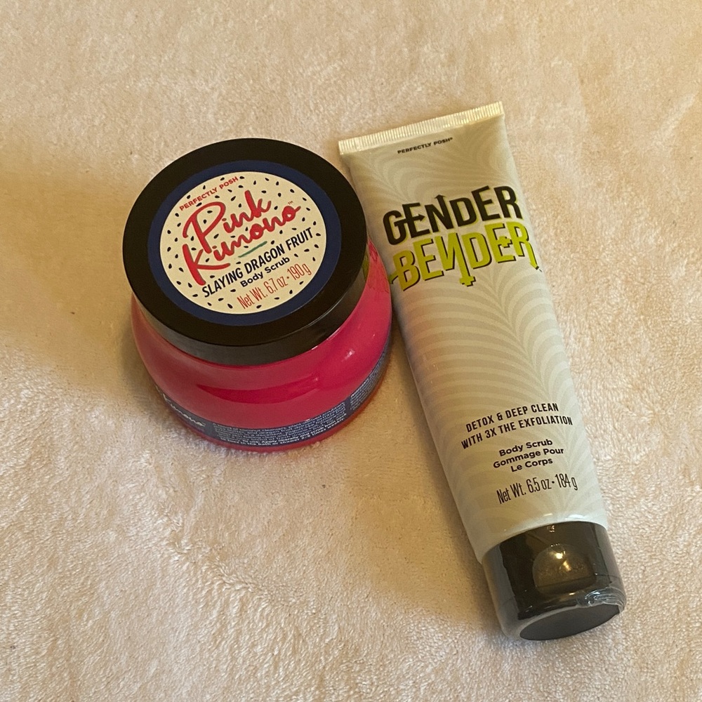 2 Perfectly Posh Body Scrubs-Pink Kimono and Gender Bender Detox and Deep Clean